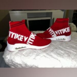 Vitke hightop sneakers